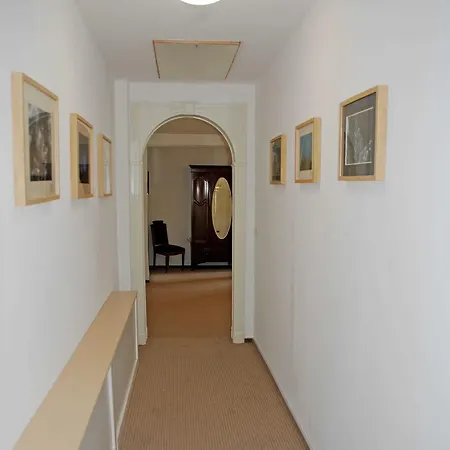 Auf Jasmund Daire